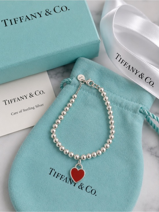 Tiffany & Co. Jewelry - Tiffany & Co. Return To Tiffany Red Enamel Heart Tag Bead Bracelet 6.5”
